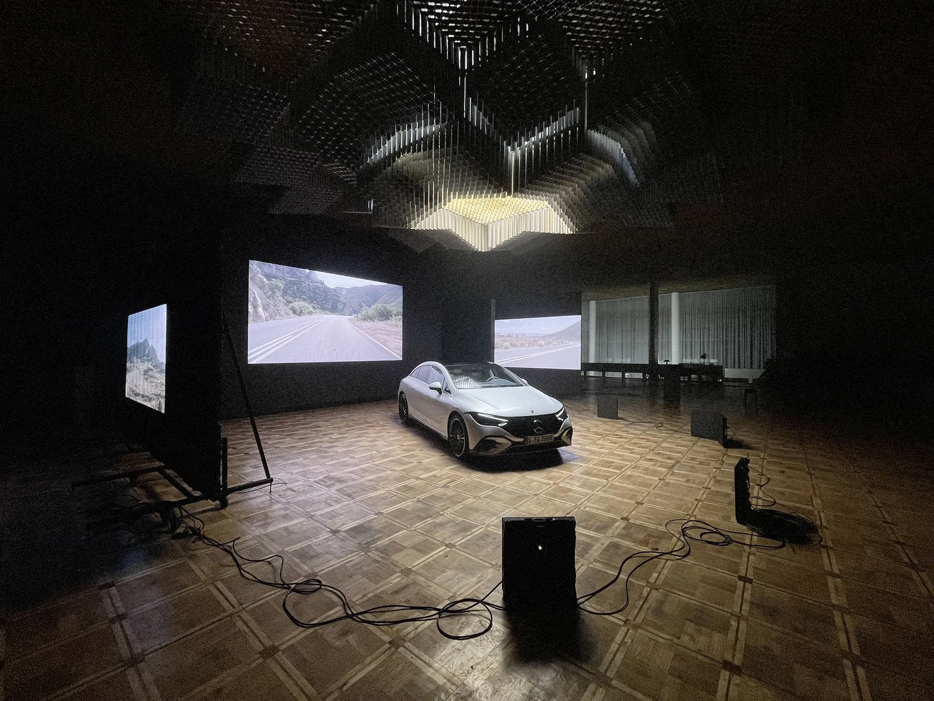 Magic Garage 1 – Mercedes EDT — behind the scenes 2