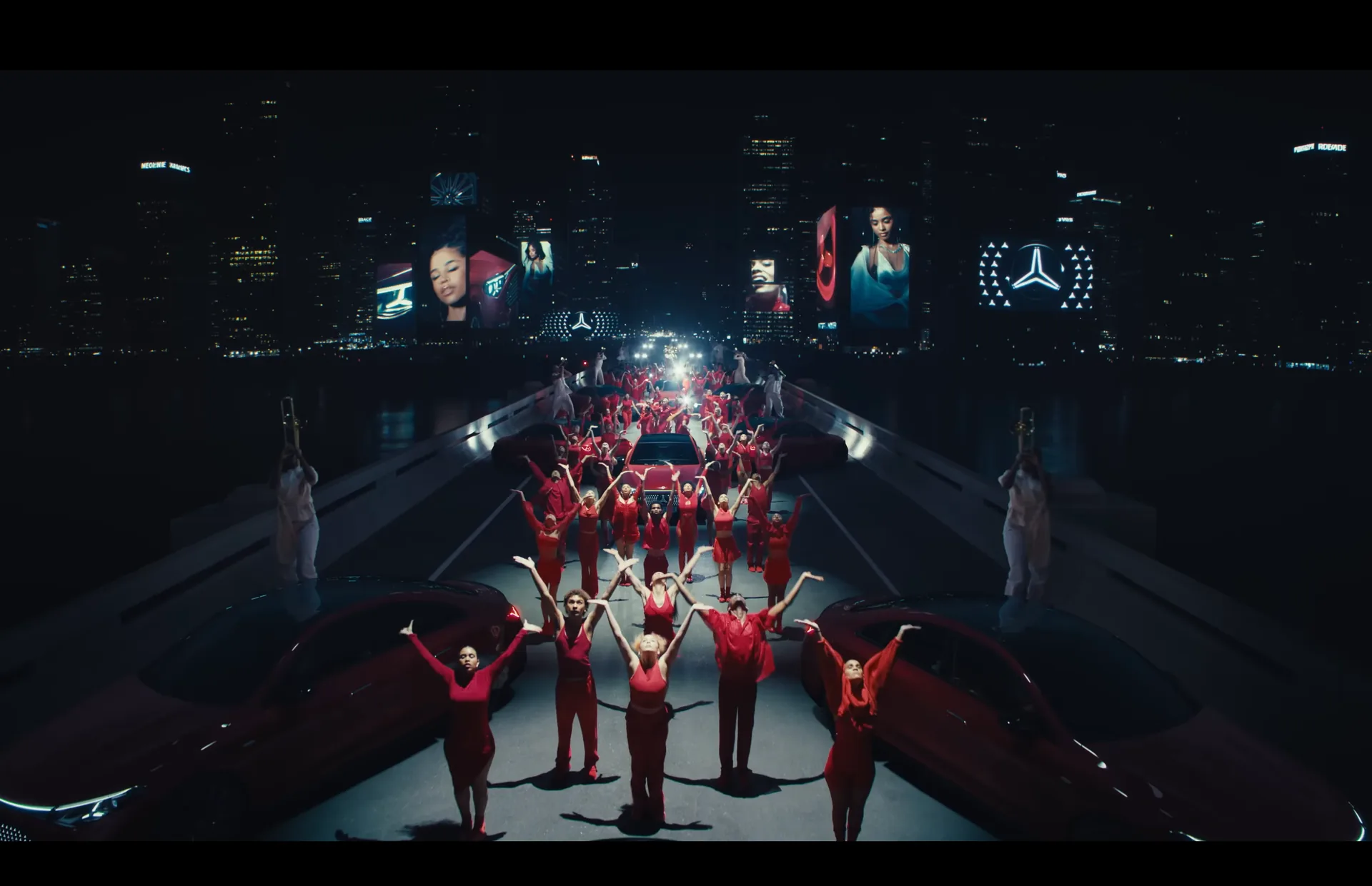 Mercedes – CLA — still 4