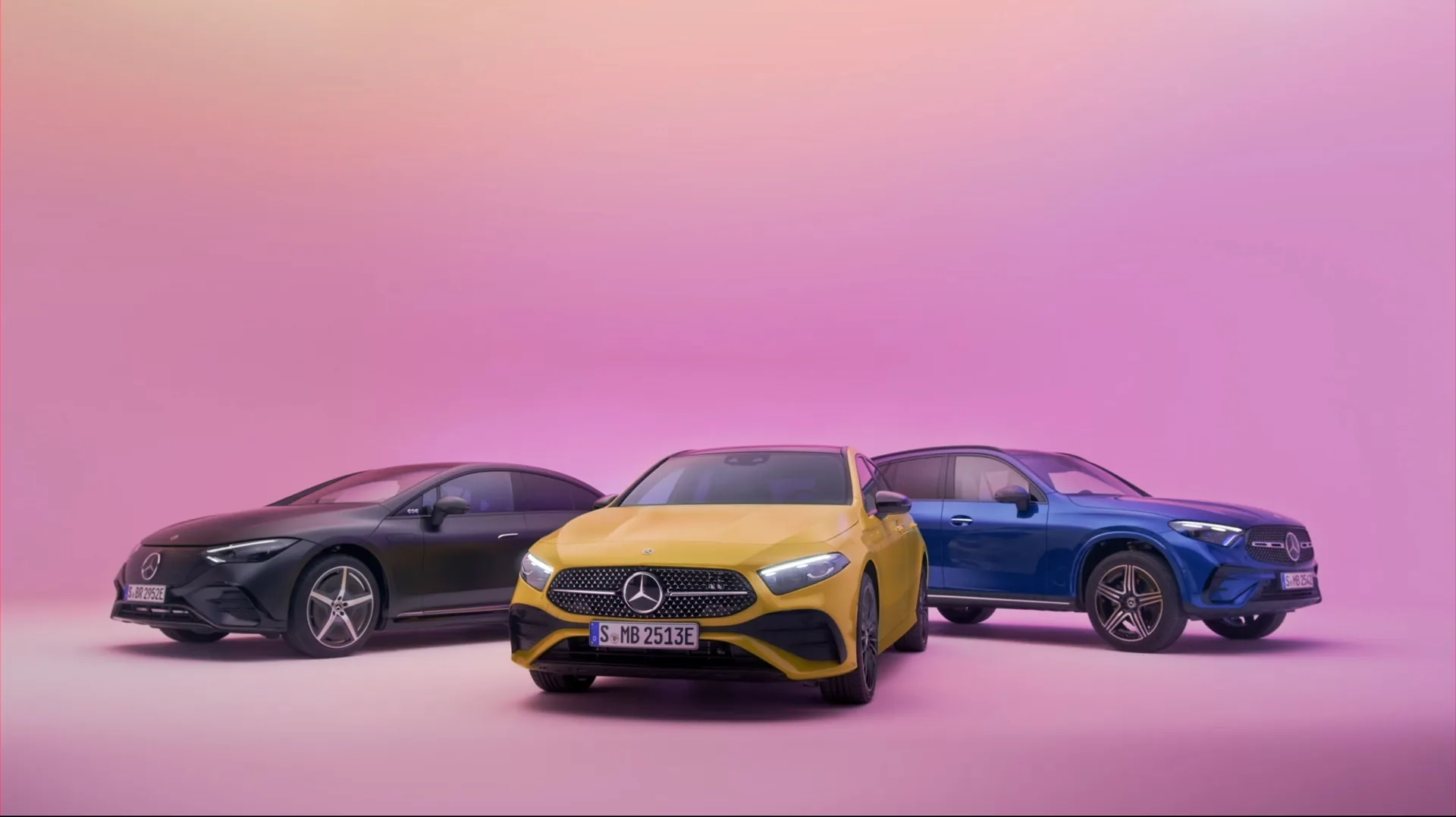 Mercedes – New Way to Buy — still 4